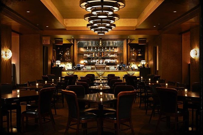 Private Speakeasy Pub Crawl in Chicago With Local Historian - Dress Code and Attire Recommendations