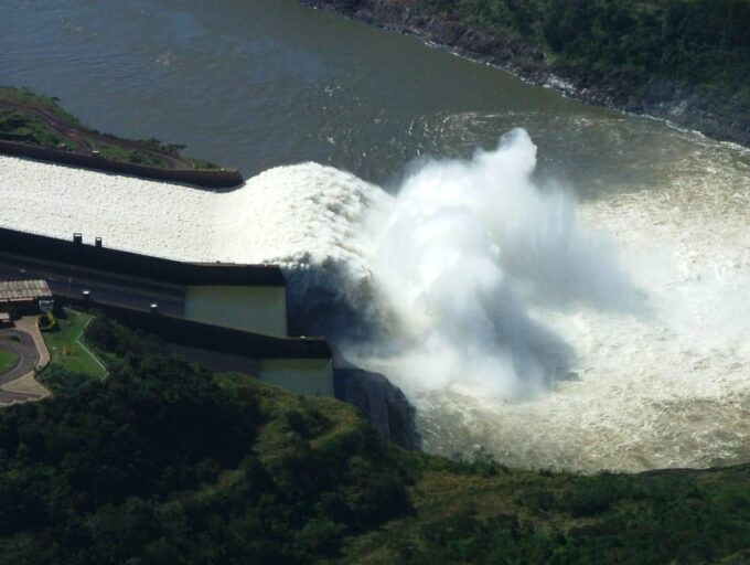 PRIVATE - Special Visit to the Itaipu Hydroelectric Plant. - Production of Clean, Renewable Energy
