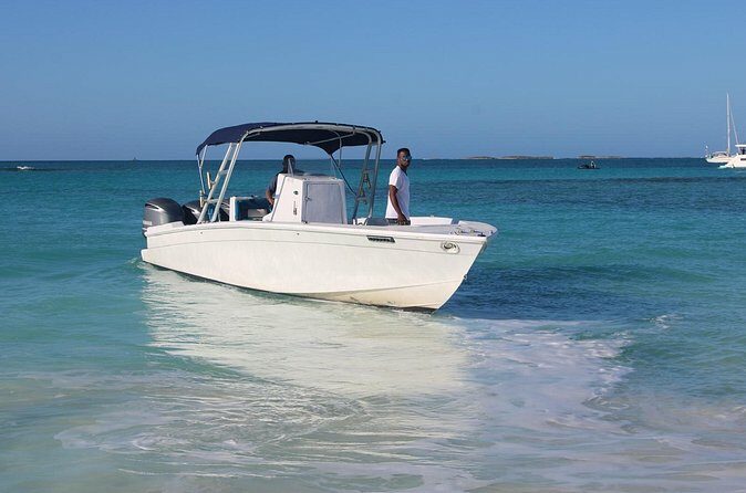 Private speed boat beach and bar hopping visiting Rose island - FAQs