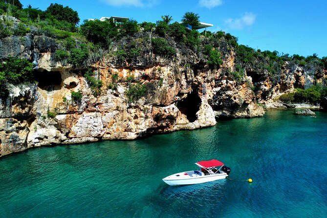 Private Speed Boat Charter to Anguilla - Travel Requirements and Limitations