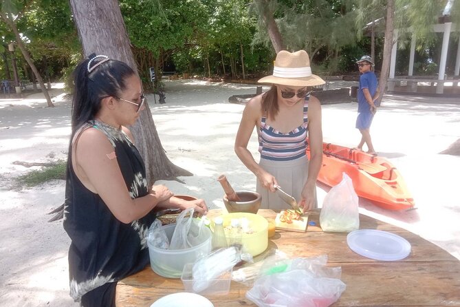 Private Speed Boat to Phi Phi Island From Phuket - Pickup and Meeting Information