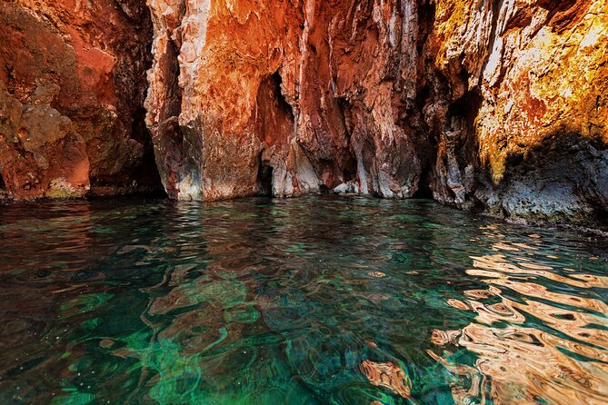 Private Speed Boat Tour of Hvar South Shore & Pakleni Islands - Good To Know