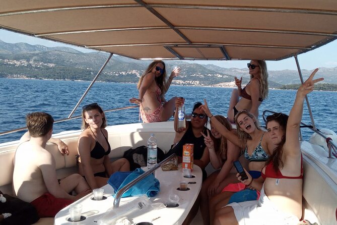 Private Speedboat Guided Tour: Explore the Best of Dubrovnik Islands - Inclusions and Amenities