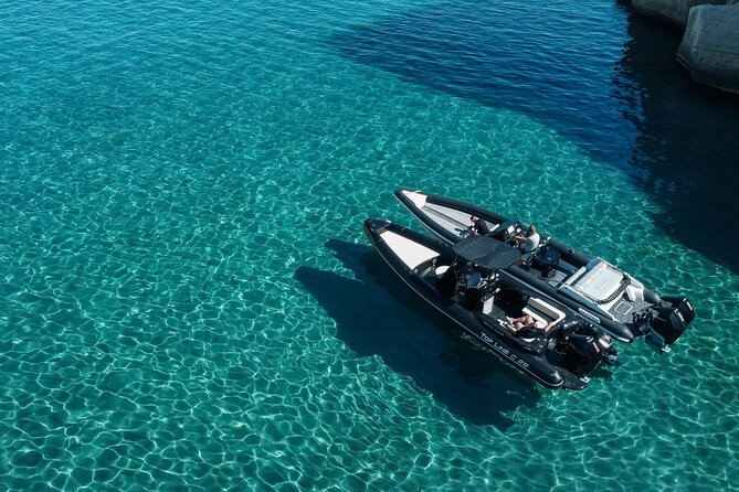 Private Speedboat Tour: Kleftiko- Sarakiniko- Sykia Cave - Immerse in Sarakinikos Lunar Landscape