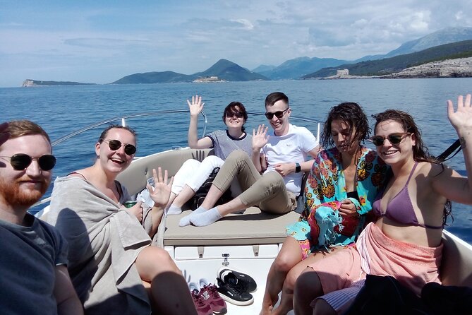 Private Speedboat Tour to Lady of the Rocks and Perast Old Town - Tour Accessibility