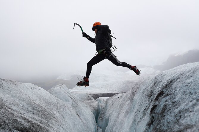 Private Summer Ice Cave & Ice Climbing - 20 Shot Photo Package - Group Details