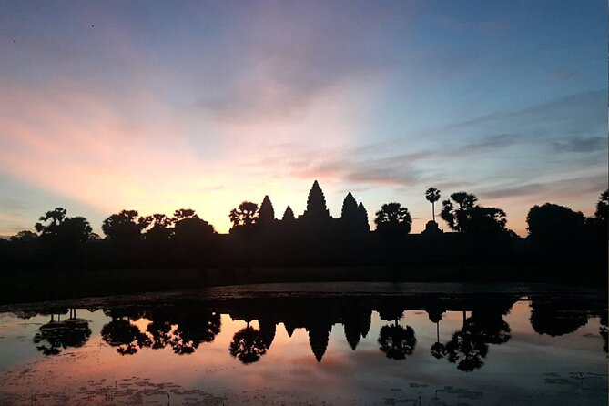 Private Sunrise Angkor Tour - Angkor Wat