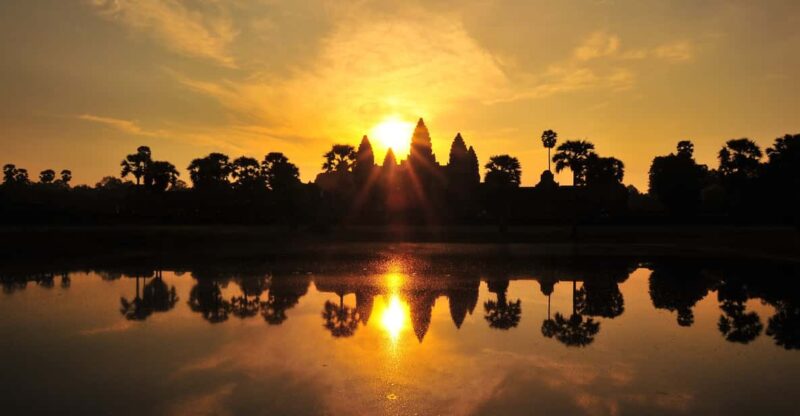 Private Sunrise Angkor Wat Tour - Transportation and Pickup