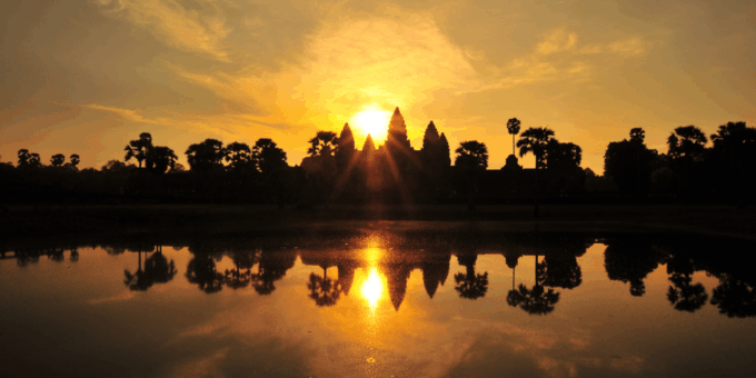 Private Sunrise Angkor Wat Tour - Exploring Angkor Thom