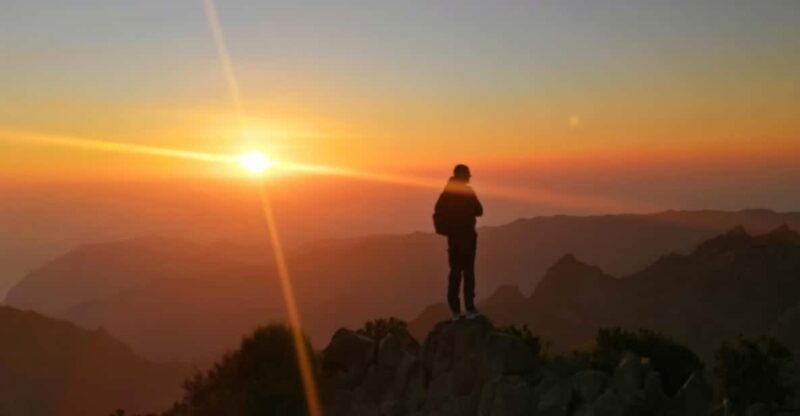 Private Sunrise Hike to Pico Ruivo With Hotel Pickup - Itinerary Details