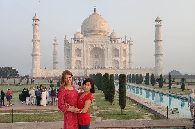 Private Sunrise Taj Mahal And Agra Fort Guided Tour With Breakfast - Discovering Agra Fort