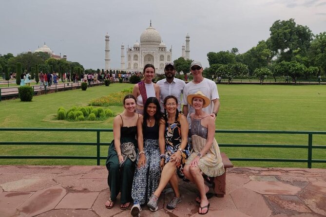 Private Sunrise Taj Mahal Tour From Delhi by Car -All Inclusive - Agra Fort Entrance Tickets