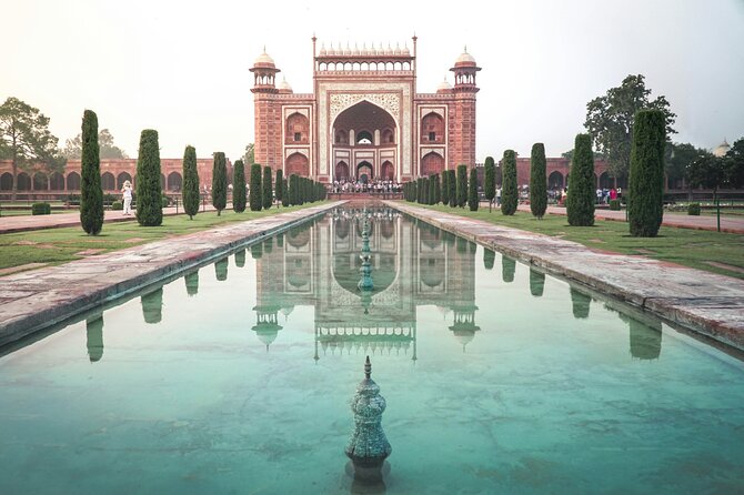 Private Sunrise Tour of Taj Mahal & Agra Fort From Delhi - What to Expect on the Journey