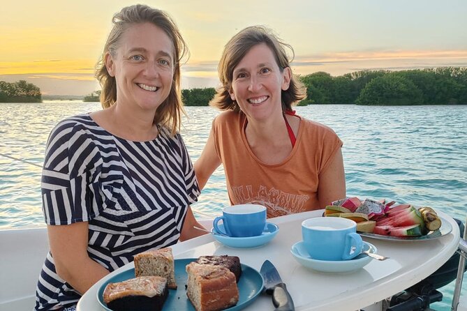 Private Sunrise Tour With Breakfast on Board - Reviews