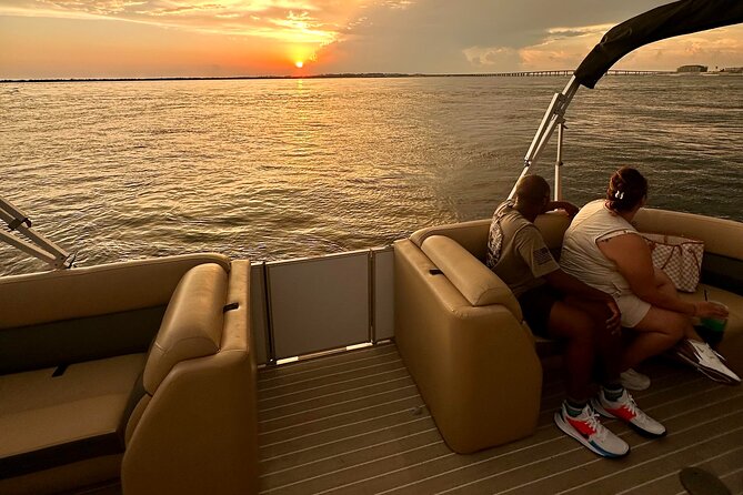 Private Sunset Cruise and Dolphin Sighting in Destin - Cruise Along Emerald Coast