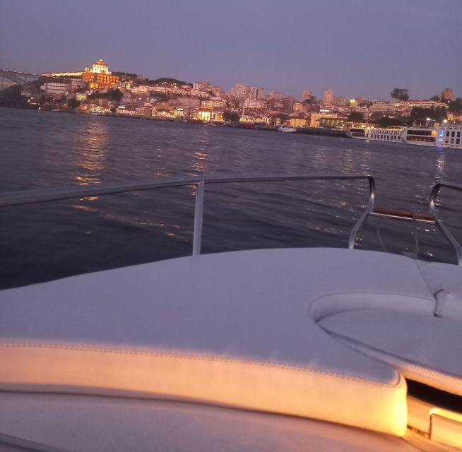 Private Sunset Cruise on the Douro River - Cruise Features