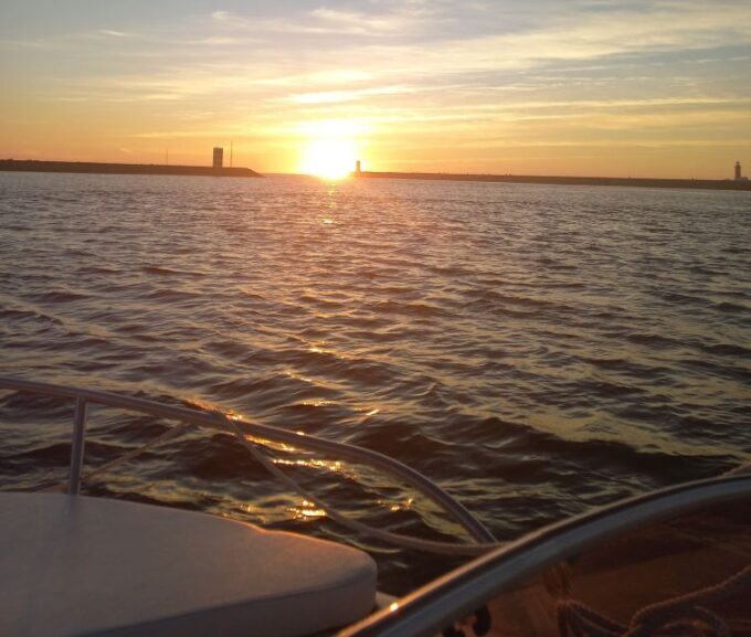 Private Sunset Cruise on the Douro River - Exclusions