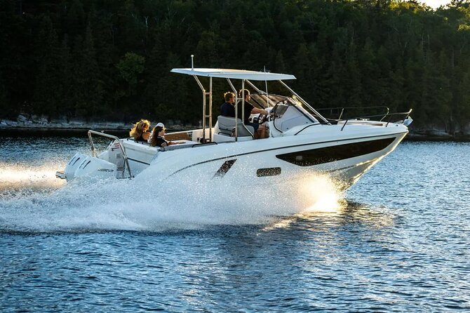 Private Sunset Cruise to Cape Sounio and Athenian Riviera - Boat Description