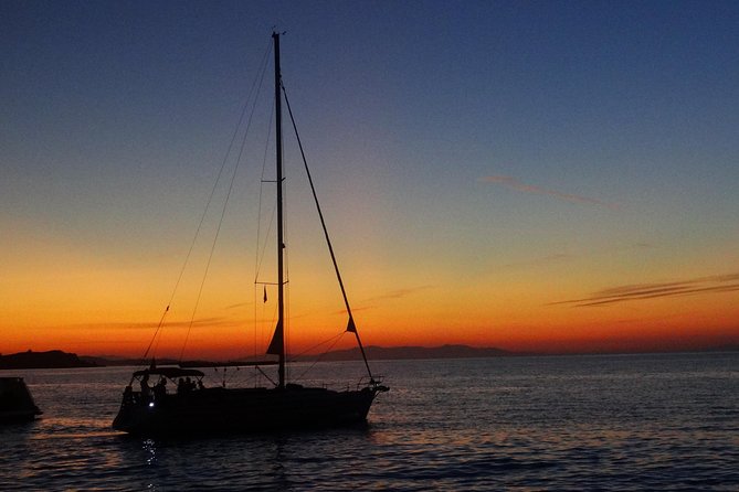 Private Sunset Cruise to Rhenia&Little Venice With Mykonian Viand - Mykonian Flavours Platter