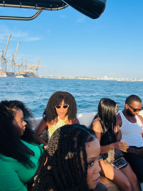 Private Sunset: Open Bar Boat Party With Music and Games - Open Bar and Entertainment