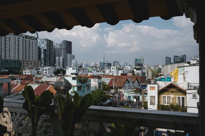 Private Sunset Photography Tour - Travel Through History and Time - Capturing the Essence of Saigon