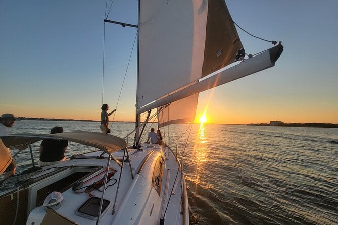 Private Sunset Sailing With Dolphin and History Tours on Mystique - Meeting and Pickup Information