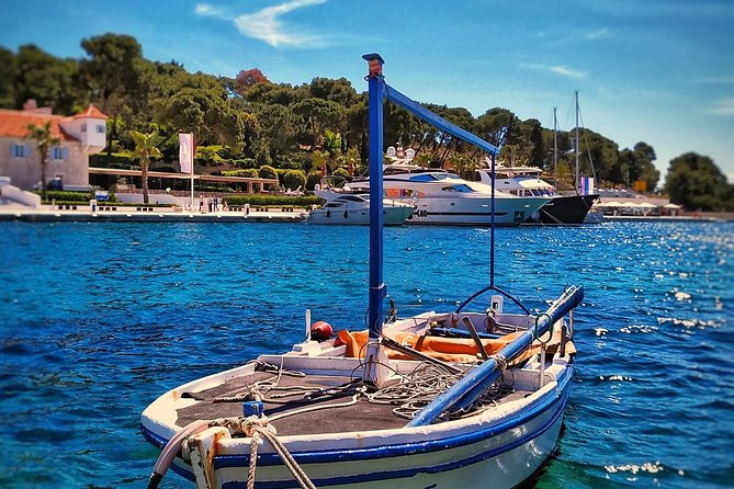 Private Sunset Tour From Trogir by Speedboat - Experiencing Trogir at Night