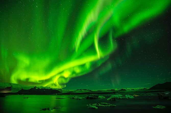 Private Super Jeep Northern Lights Hunt From Reykjavik - Outdoor Preparations