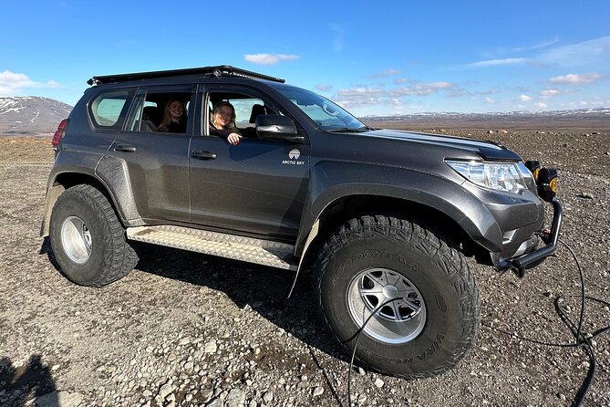 Private Superjeep Tour to Golden Circle & Langjökull Glacier - Pickup and Meeting Details