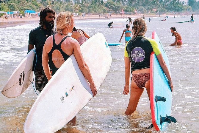 PRIVATE Surf Lesson for Intermediate - Included Amenities