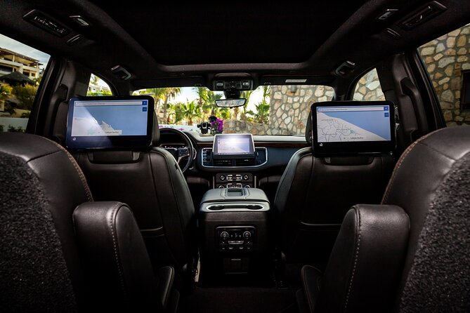 Private SUV Round-Trip From Airport to Hotels in Puerto Los Cabos - Customer Reviews and Ratings