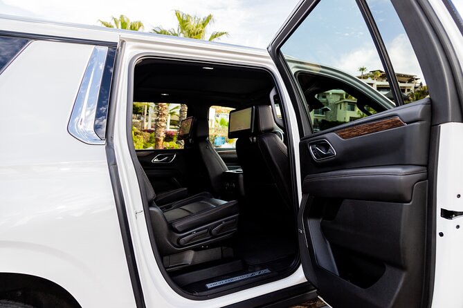 Private SUV Round-Trip From Airport to Hotels in the Corridor - Accessibility and Accommodations