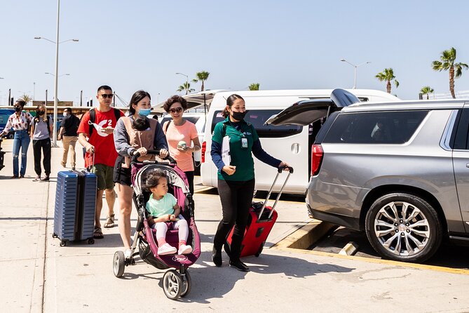 Private SUV Roundtrip From Airport to Hotels in San Jose Del Cabo - Passenger Capacity