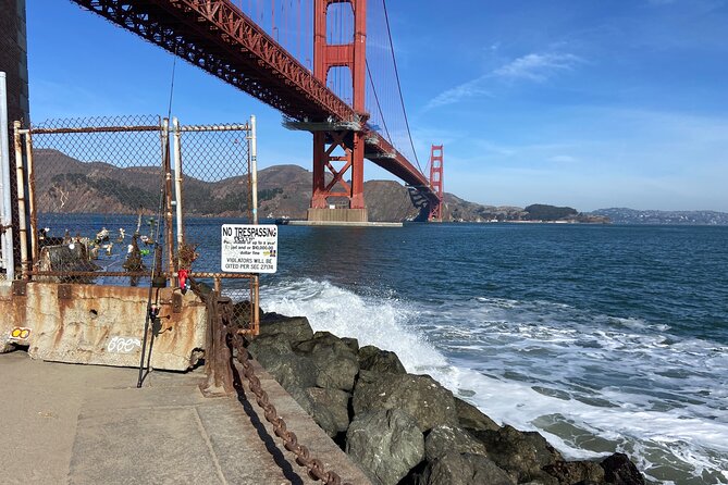 Private SUV Tour of San Franciscos Movie and TV Locations - Key Points