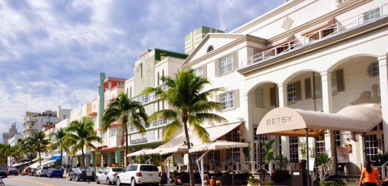 Private SUV Tour Through The City of Miami - Highlights of Little Havana