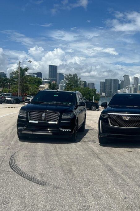 Private SUV Tour Through The City of Miami - Iconic Miami Beach Sights and Ambiance