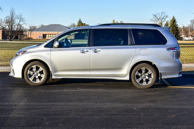 Private SUV Transfer From JFK Airport to New York or Vice Versa - Availability