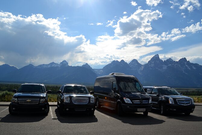 Private SUV Transfers To/ From JACkson Hole Airport JAC - Key Points