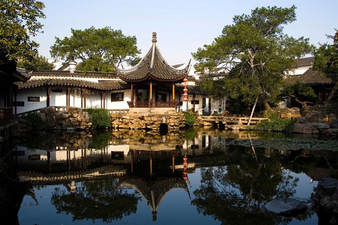 Private Suzhou Garden and Water Town Highlight Trip With Hotel or Railway Station Transfer - Zhouzhuang Water Town