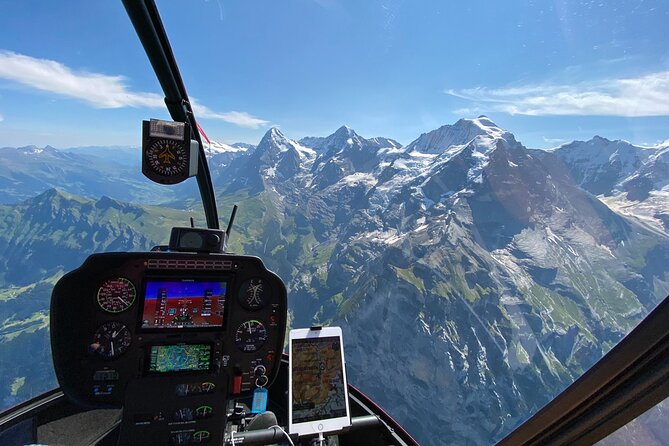 Private Swiss Alps Helicopter Tour Over Snow Covered Mountain Peaks and Glaciers - Amenities and Comfort