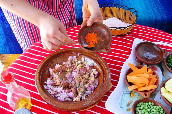 Private Tagine Cooking Class in Chefchaouen With Lunch - Host Interaction