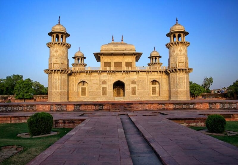 Private Taj Mahal Guided Tour by Car - Skip-The-Line - Key Points