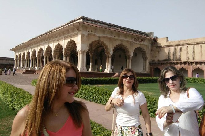Private Taj Mahal Sunrise Half-Day Trip From Agra - Agra Fort Exploration