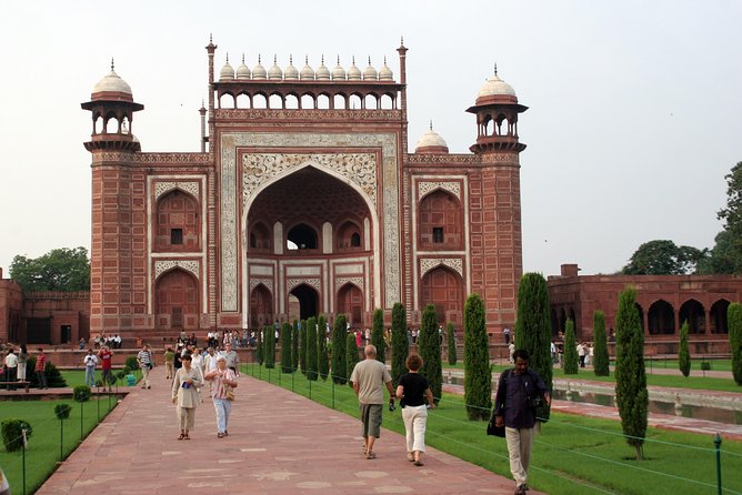 Private Taj Mahal Tour From Delhi by Super-Fast Train - Train Journey Details