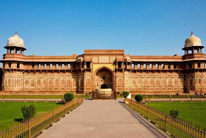 Private Taj Mahal Tour From Delhi by Super-Fast Train - Additional Attractions in Agra