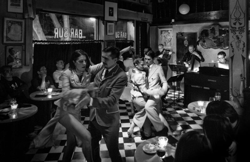 Private Tango Show Photography in Buenos Aires (with Dinner) - Experience Highlights