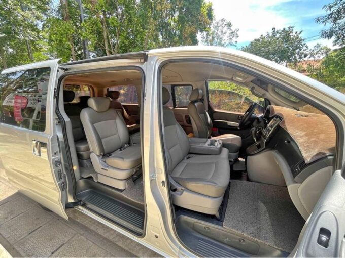 Private Taxi From Phnom Penh to Poi Pet - Frequently Asked Questions