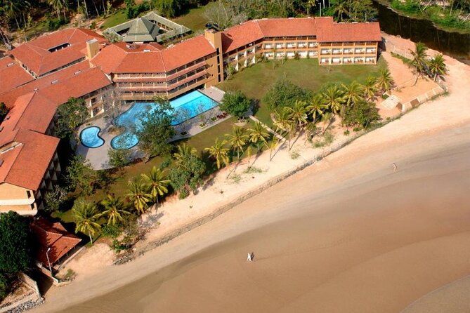Private Taxi From Sri Lanka Airport (Cmb-Bia) to the Palms Hotel Beruwala - Inclusions and Details