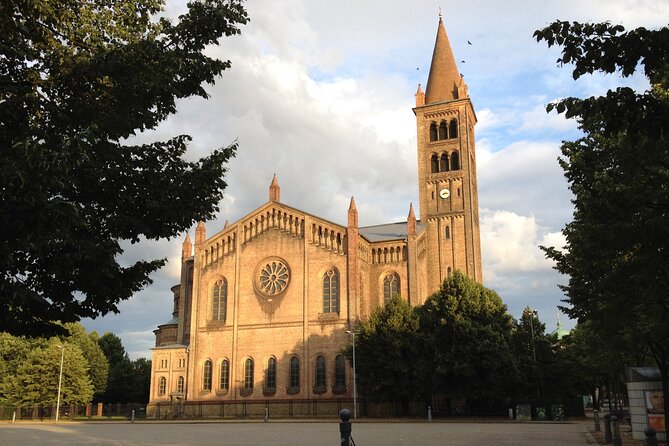 Private Taxi Tour to Potsdam and Sanssouci 6-8h - Tour Overview and Features