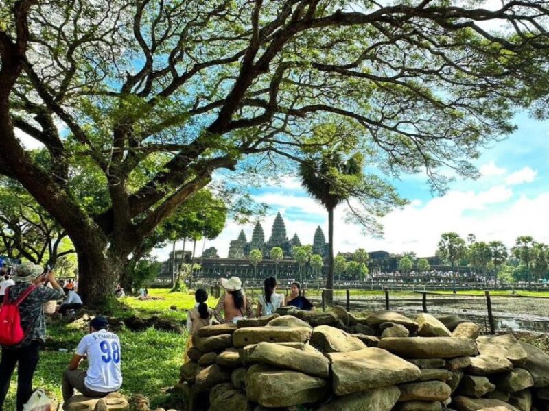 Private Taxi Transfer From Battambang to Kep or Kampot - Photographic Opportunities